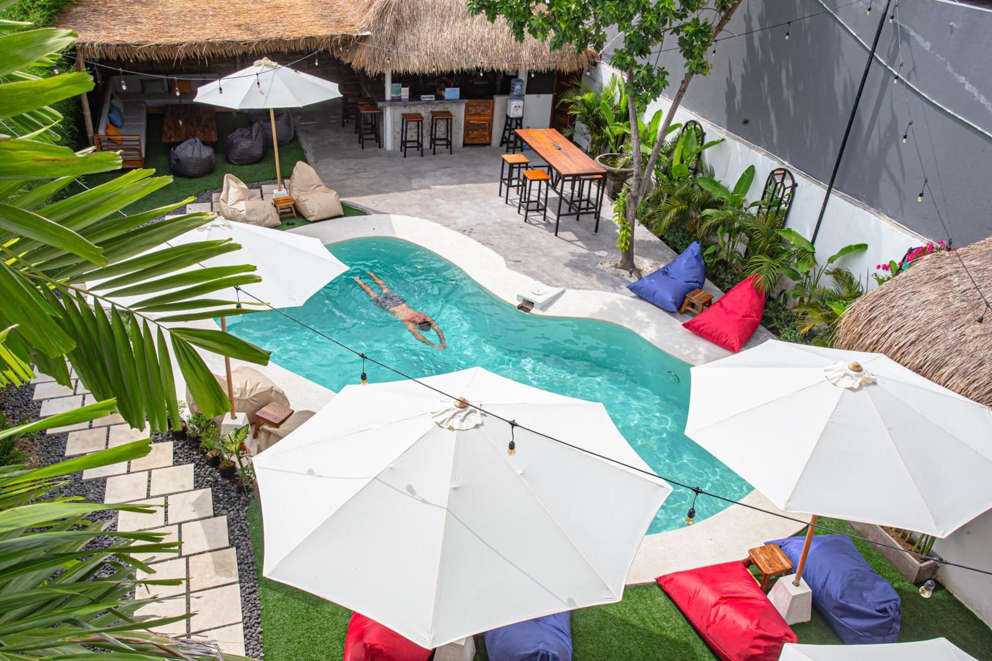 What The Duck Backpackers Canggu Exterior foto