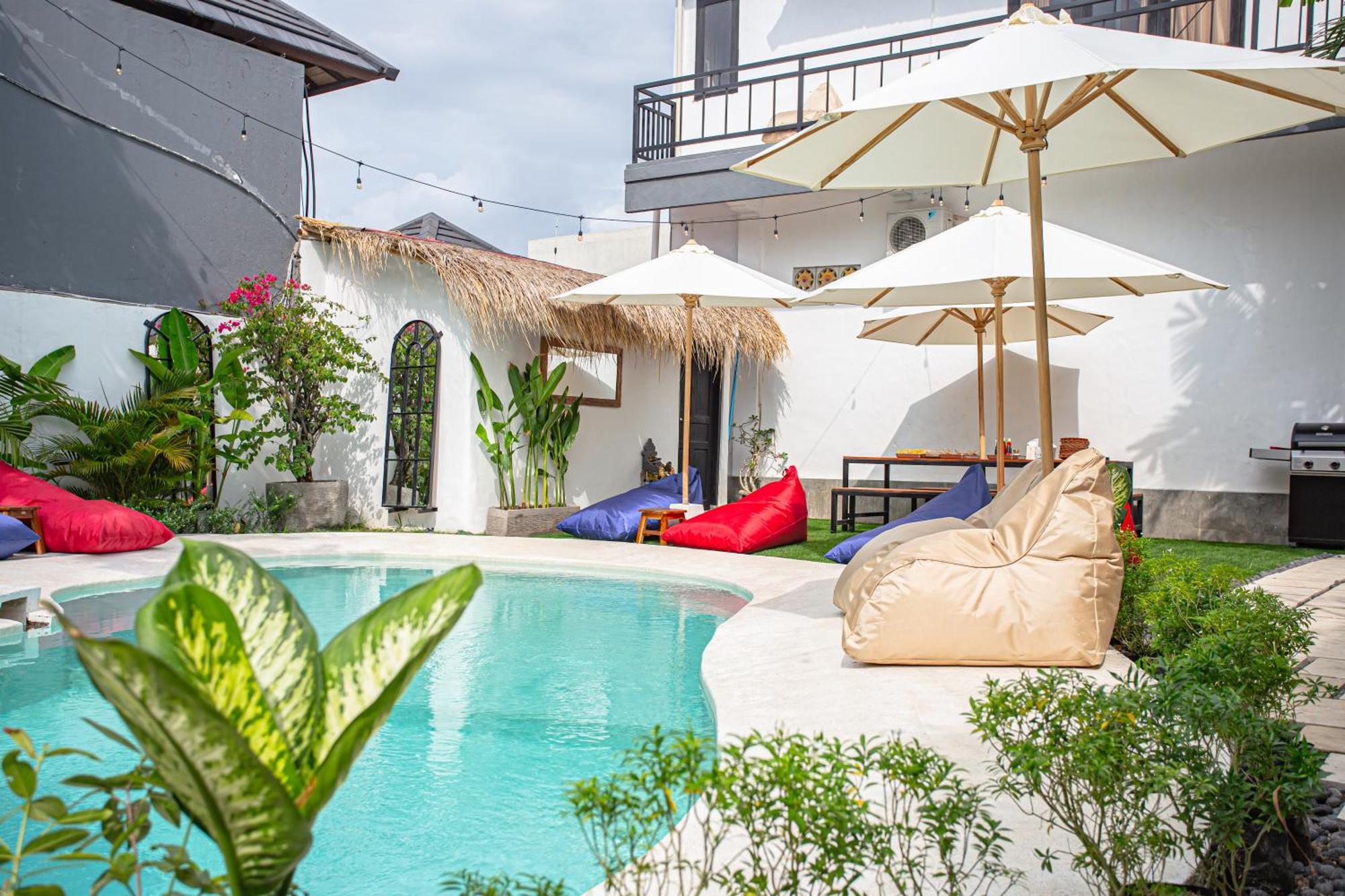 What The Duck Backpackers Canggu Exterior foto
